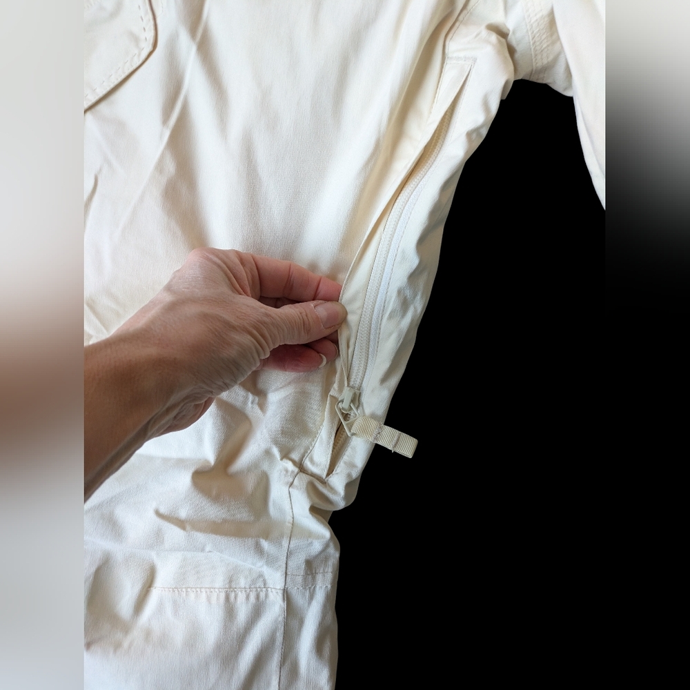 Burton Women's white snow pants - Picture 3 of 9